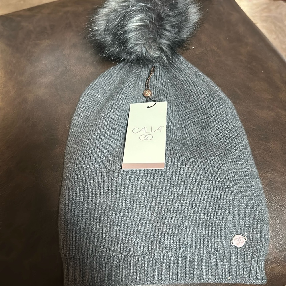 CALIA Faux Fur Pom Slouch Beanie: GRAY: NEW WITH TAGS